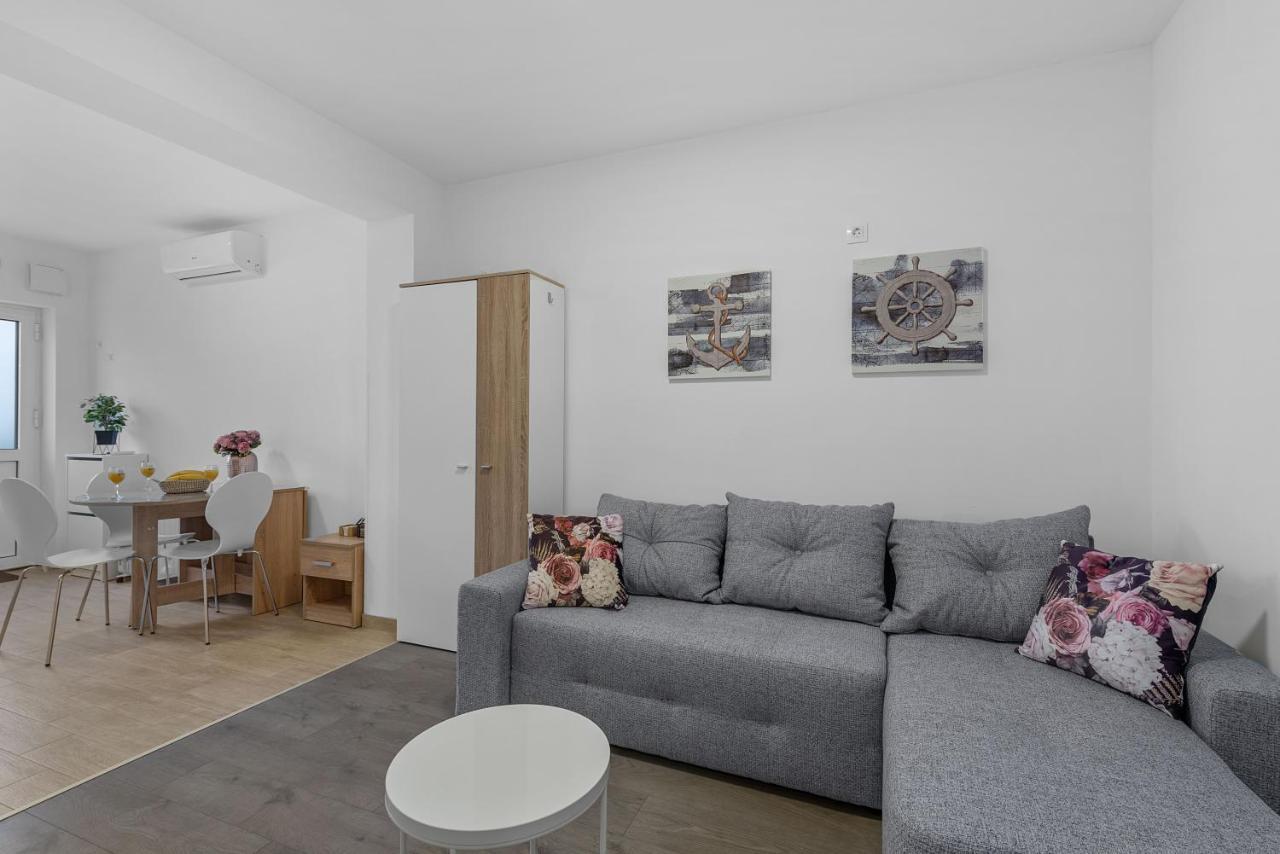 Hostel Elli سبليت المظهر الخارجي الصورة