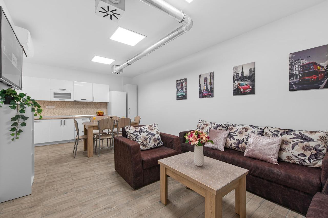 Hostel Elli سبليت المظهر الخارجي الصورة