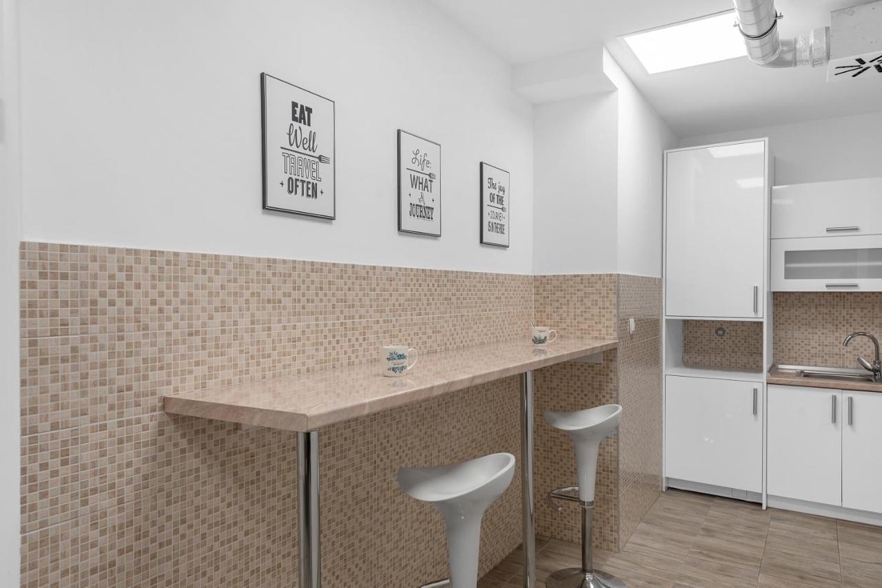 Hostel Elli سبليت المظهر الخارجي الصورة